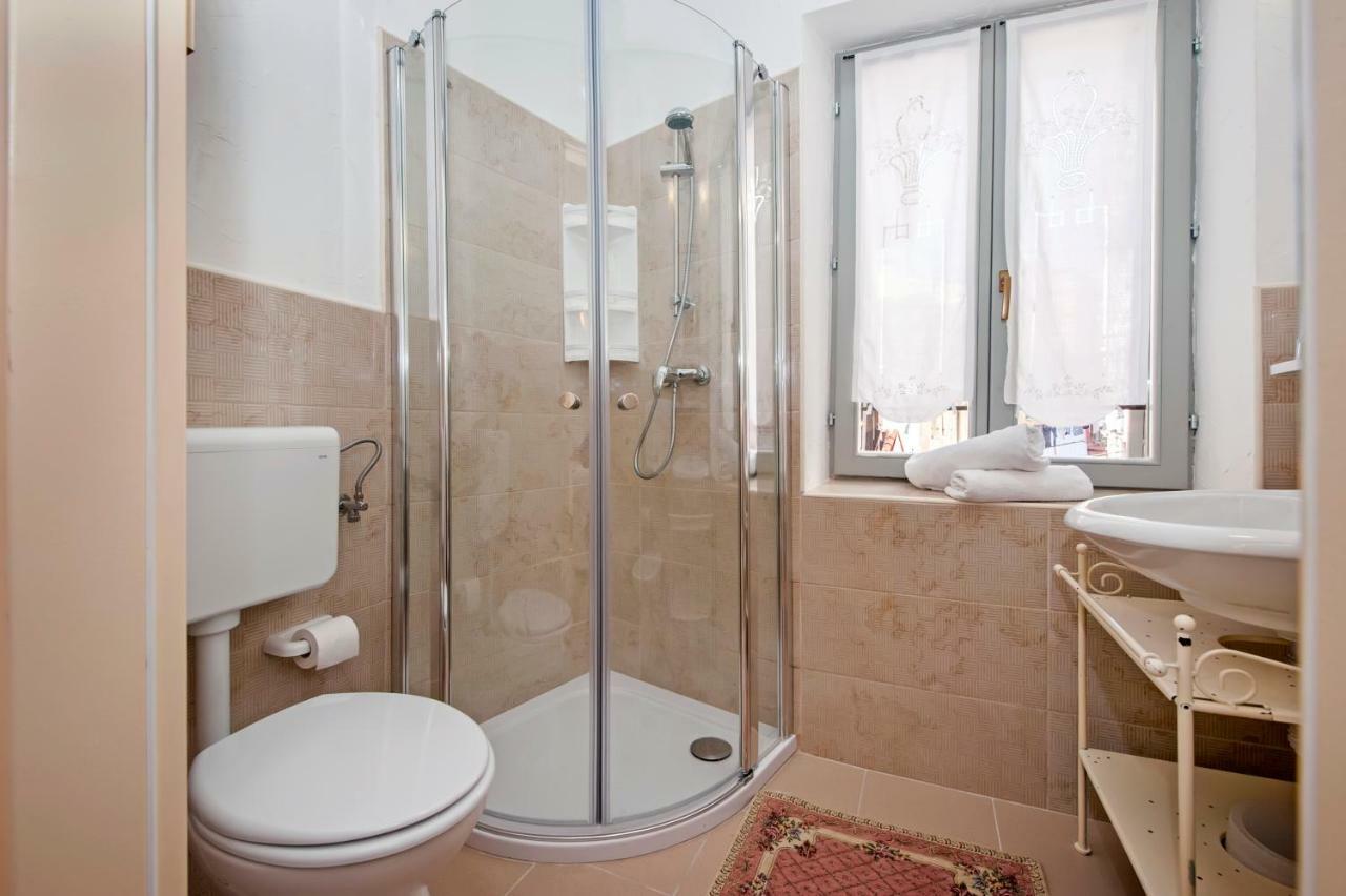 Guest House Sotto I Volti Centro Storico Rovinj Kültér fotó