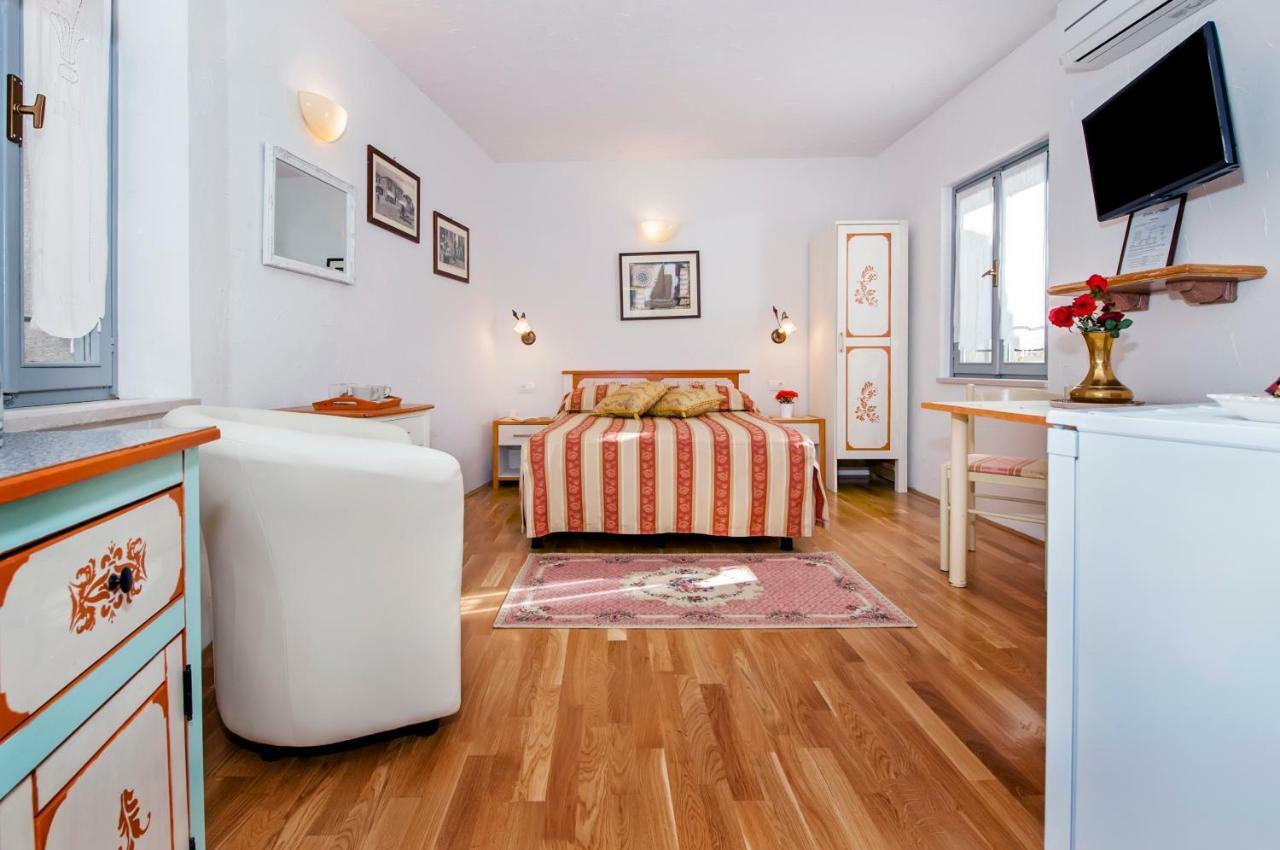 Guest House Sotto I Volti Centro Storico Rovinj Kültér fotó